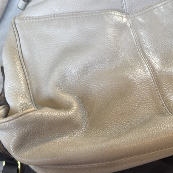 Michael Kors "Layton" Light Gray Pebbled Leather Shoulder Bag Multi Pocket - Picture 3 of 12